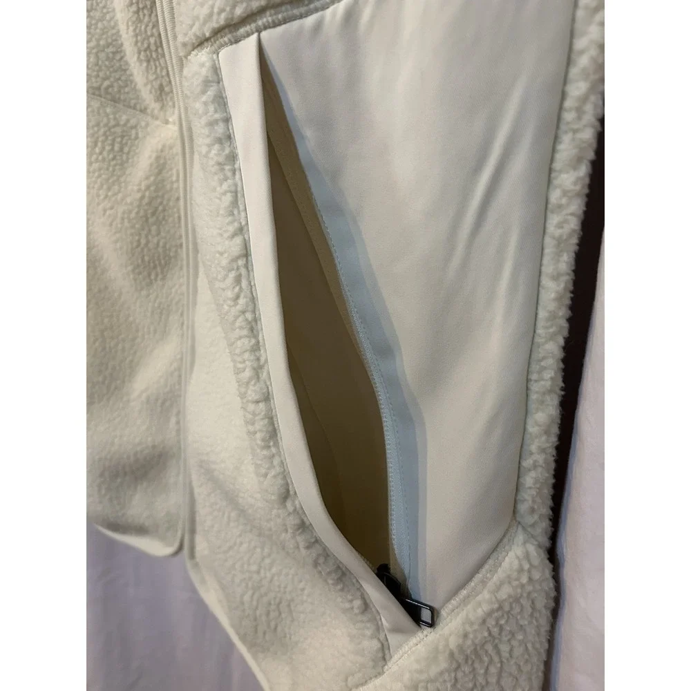 CUTS‎ Men's Polartec Sherpa Full Zip Cream Size Medium Pockets EUC
